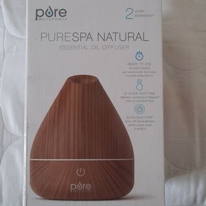 Essential oil diffuser